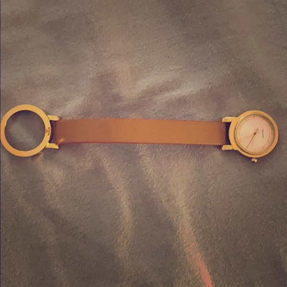 Tory Burch Watch - Picture 1 of 6